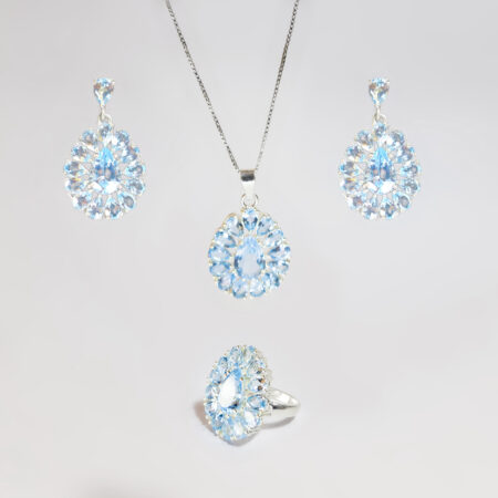 Conjunto em Prata 925 e Topázio Azul  – A Elegância do Céu em Você