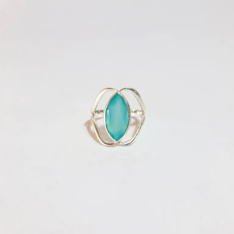 Anel em Prata 925 com Crisoprásio - Paz Interior e Elegância