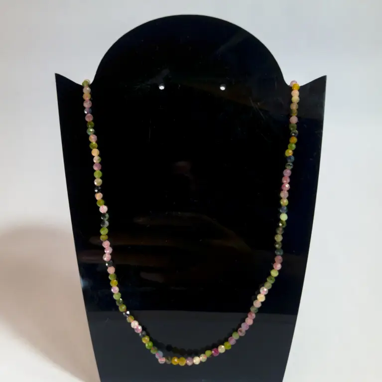 Colar de Turmalina - Proteção e Equilíbrio